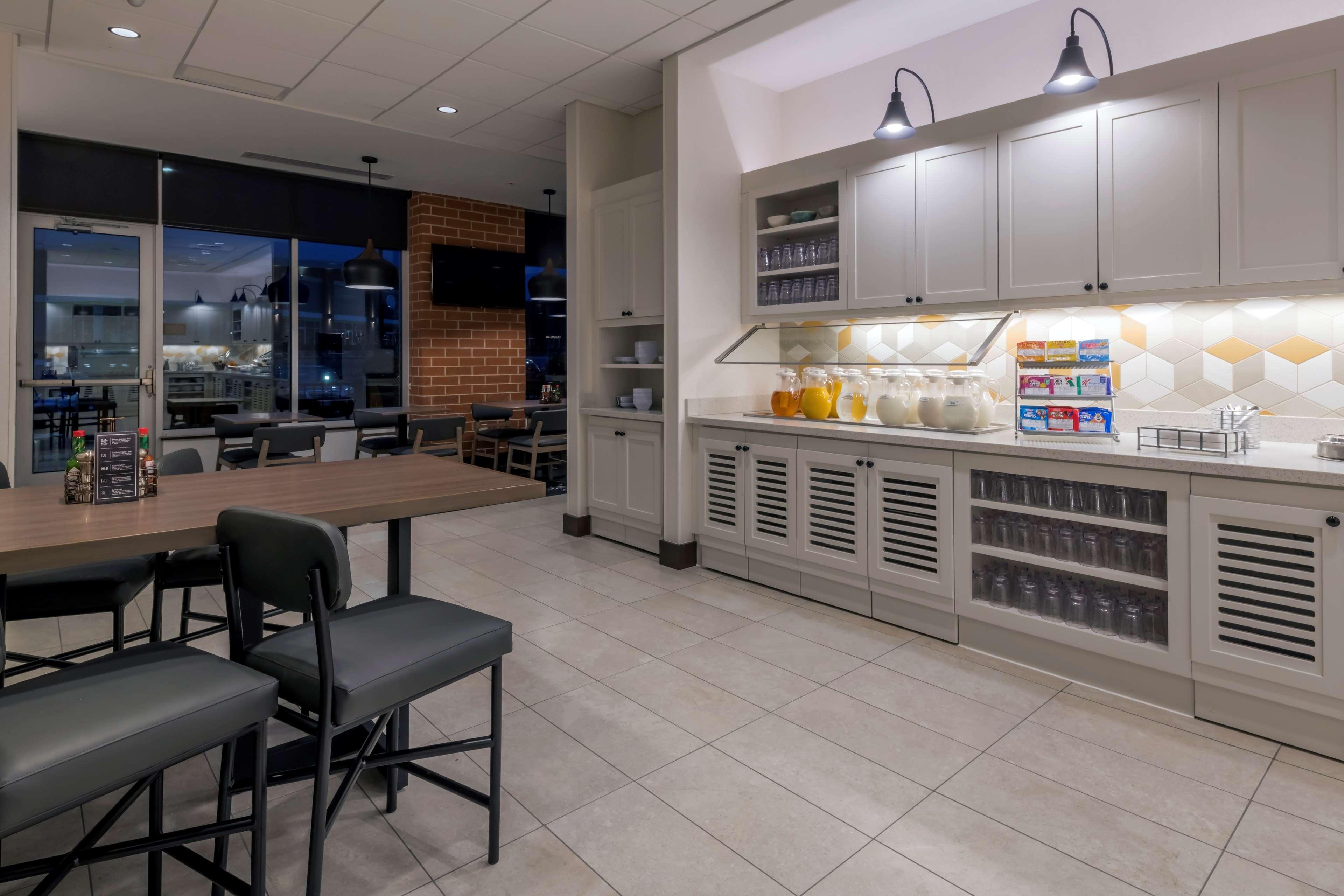 Hyatt Place Marlborough/apex Center Hotel 3*